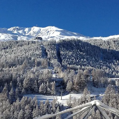 Haus Luigi Διαμέρισμα *